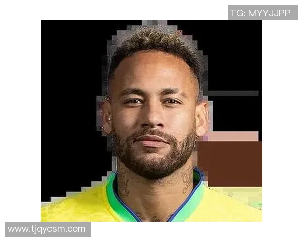 全球最小足球球星的传奇之路 从天赋少年到绿茵场闪耀巨星 全球最小足球球星的传奇之路 从天赋少年到绿茵场闪耀巨星