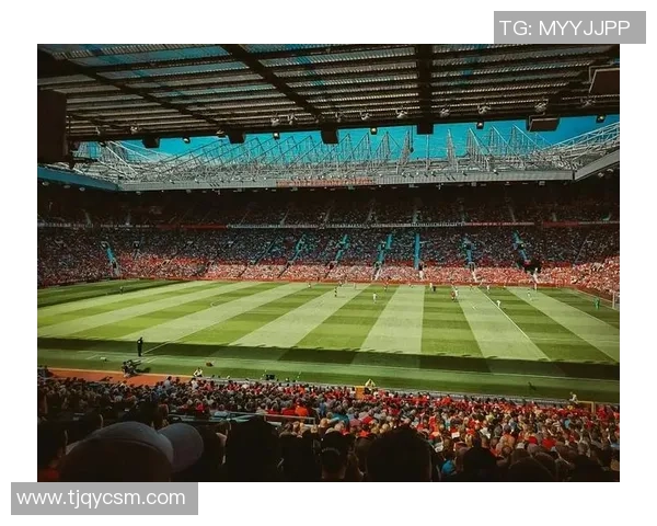 绿茵场上闪耀的英雄颂歌献给用激情与荣耀书写传奇的足球巨星 绿茵场上闪耀的英雄颂歌献给用激情与荣耀书写传奇的足球巨星